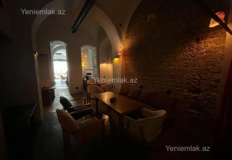 360 m² Obyekt / Ofis Satılır, Səbail, Bakı