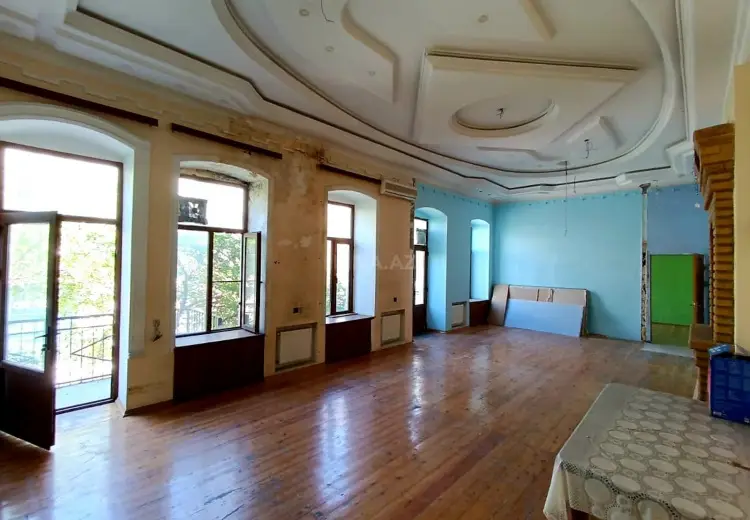 300 m² Obyekt / Ofis Kirayə (aylıq), Sahil qəs., Nəsimi, Bakı