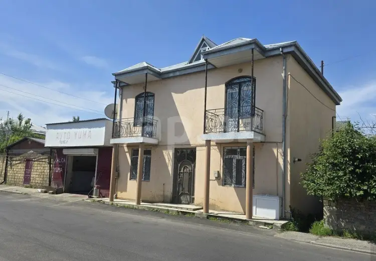 5 otaqlı mənzil , Quba