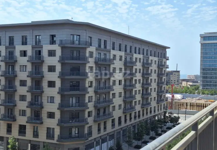 3 otaqlı mənzil , Bakı