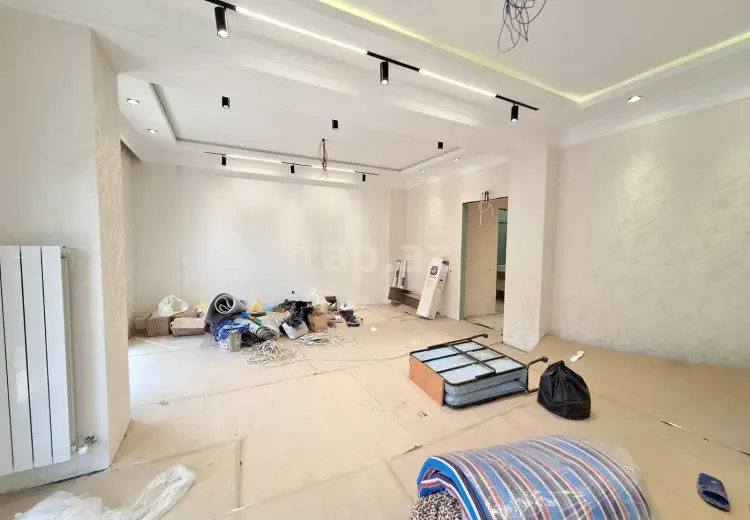 3 otaqlı mənzil , Bakı