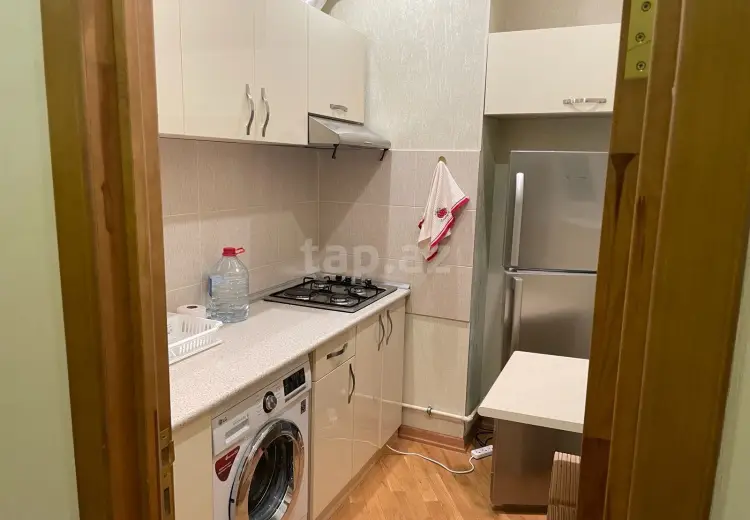 2 otaqlı mənzil , Bakı