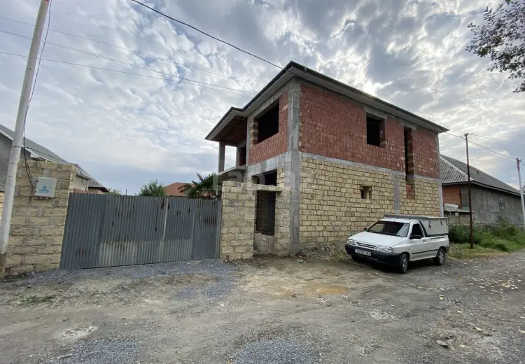 5 otaqlı mənzil , Qəbələ