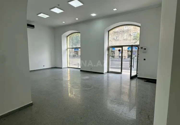 175 m² Obyekt / Ofis Kirayə (aylıq), Nəsimi, Bakı