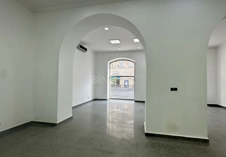175 m² Obyekt / Ofis Kirayə (aylıq), Nəsimi, Bakı