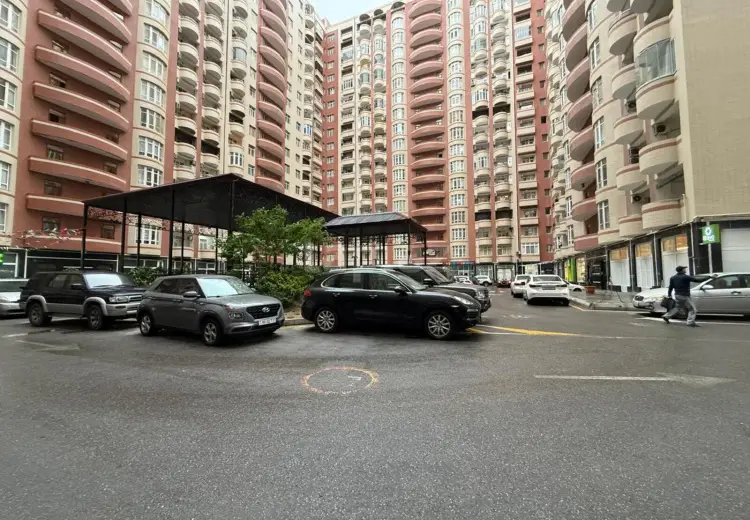 3 otaqlı mənzil , Bakı