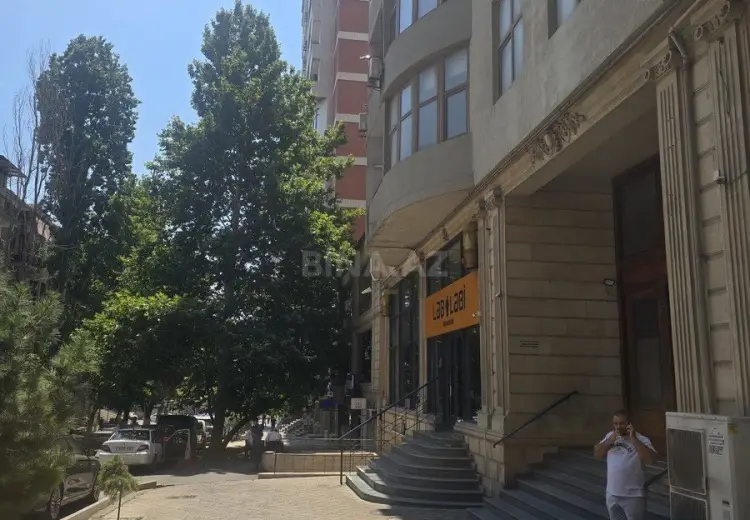 676 m² Obyekt / Ofis Satılır, Nəsimi, Bakı
