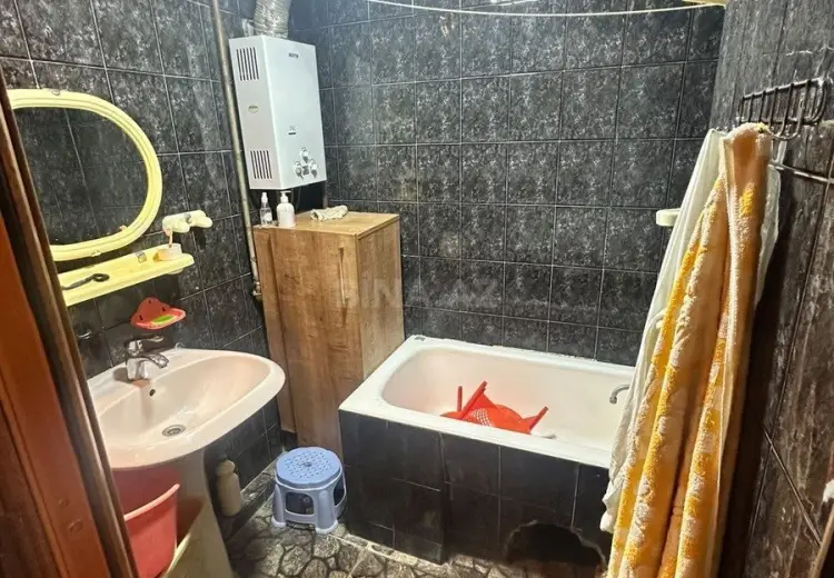 2 otaqlı mənzil Satılır, Əhmədli, Xətai, Bakı