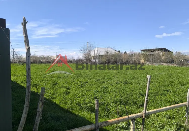 8 sot Torpaq Satılır, Samux