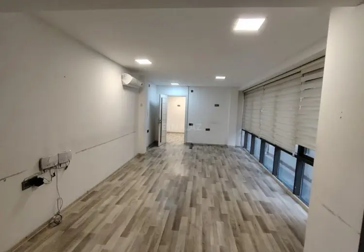 240 m² Obyekt / Ofis Kirayə (aylıq), Nəsimi, Bakı