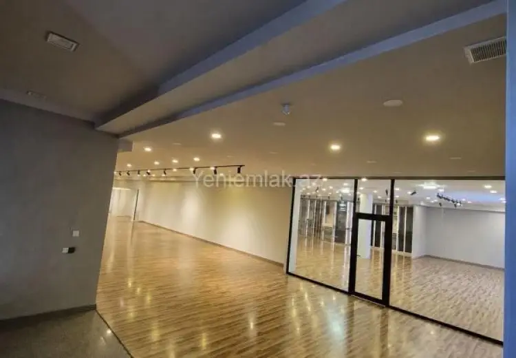300 m² Obyekt / Ofis Kirayə (aylıq), Nizami, Bakı