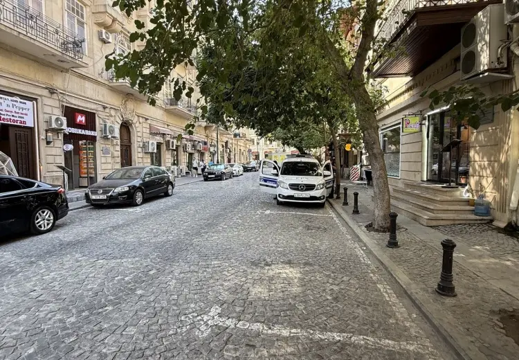 42 m² Obyekt / Ofis Kirayə (aylıq), Səbail, Bakı