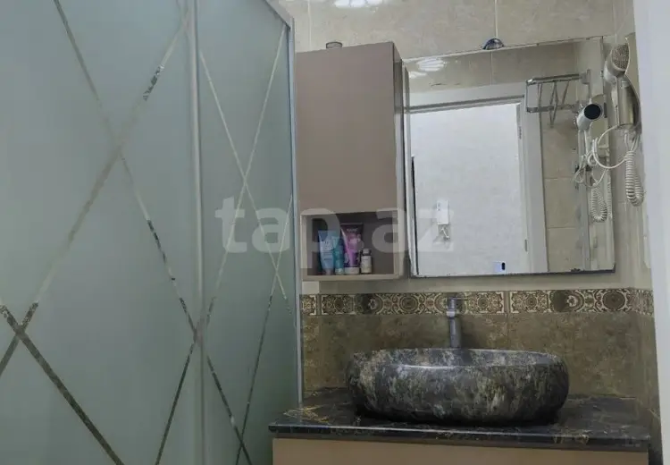 3 otaqlı mənzil , Xırdalan