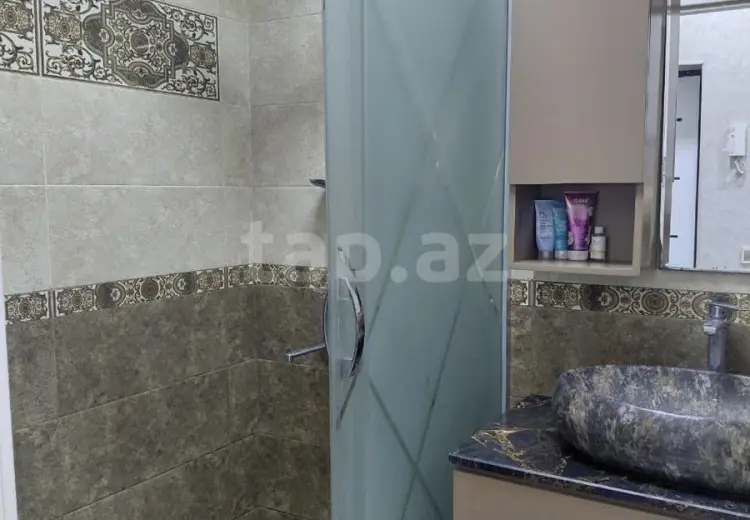 3 otaqlı mənzil , Xırdalan