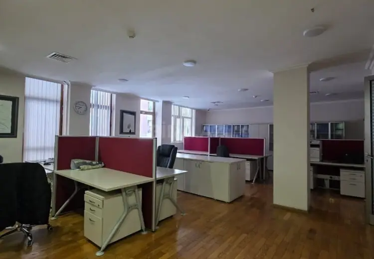 670 m² Obyekt / Ofis Satılır, Nəsimi, Bakı