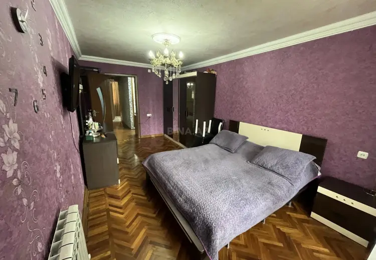 4 otaqlı mənzil Satılır, Gəncə