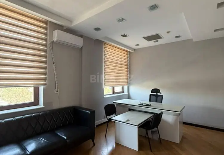 250 m² Obyekt / Ofis Kirayə (aylıq), Nəsimi, Bakı