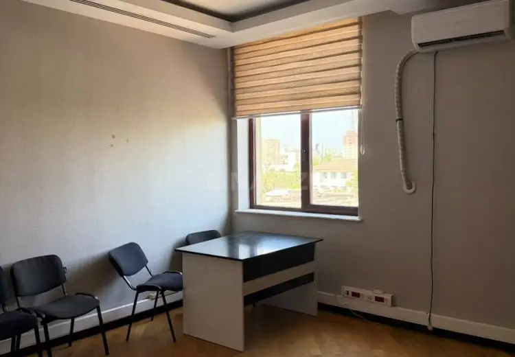 250 m² Obyekt / Ofis Kirayə (aylıq), Nəsimi, Bakı