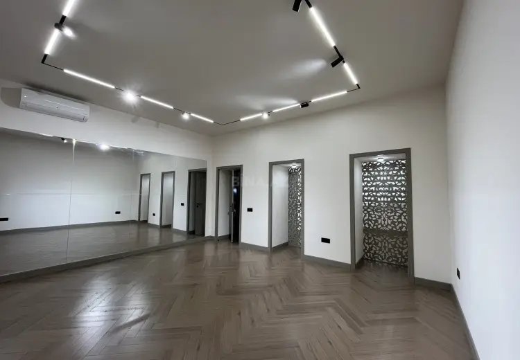 55 m² Obyekt / Ofis Satılır, Sahil qəs., Səbail, Bakı