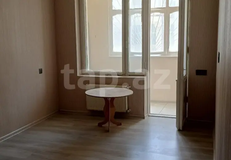 5 otaqlı mənzil , Sumqayıt