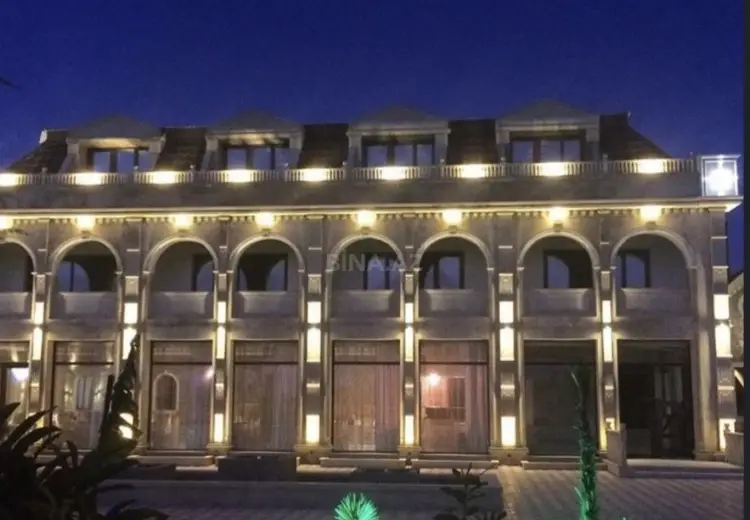 5000 m² Obyekt / Ofis Satılır, Gəncə