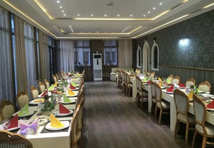 5000 m² Obyekt / Ofis Satılır, Gəncə