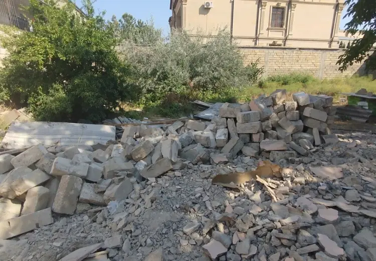 3 sot Torpaq Satılır, Səbail, Bakı