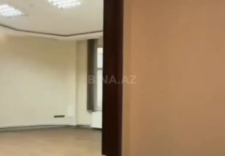 300 m² Obyekt / Ofis Kirayə (aylıq), Nəsimi, Bakı