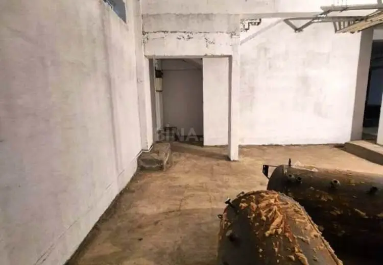 250 m² Obyekt / Ofis Satılır, Nərimanov, Bakı