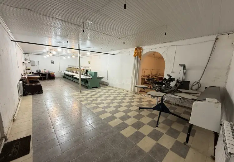 220 m² Obyekt / Ofis Satılır, 8-ci mikrorayon, Binəqədi, Bakı