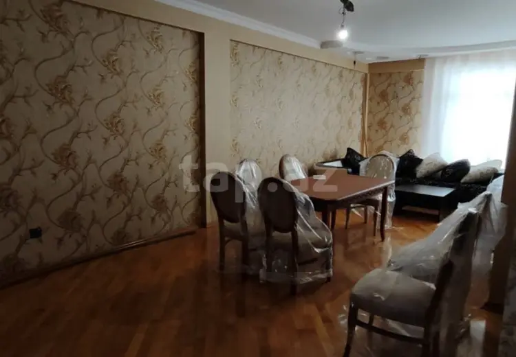 3 otaqlı mənzil , Bakı
