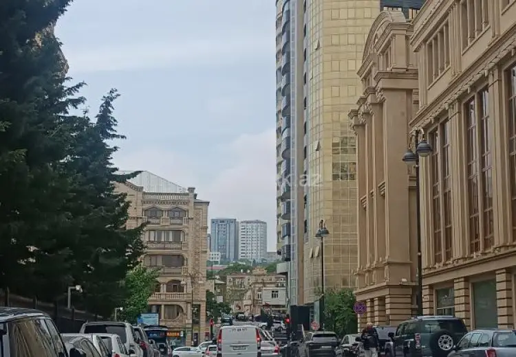85 m² Obyekt / Ofis Satılır, Nizami, Bakı