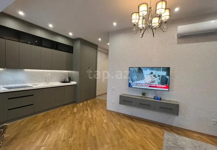 3 otaqlı mənzil , Bakı