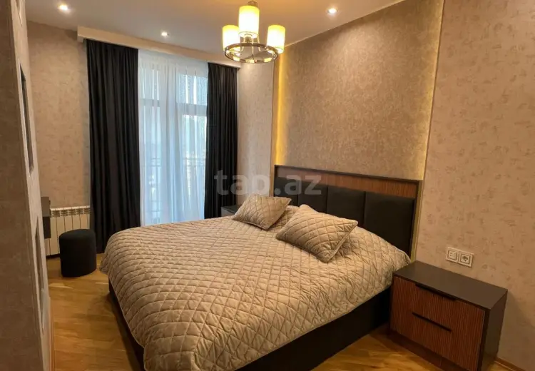 3 otaqlı mənzil , Bakı