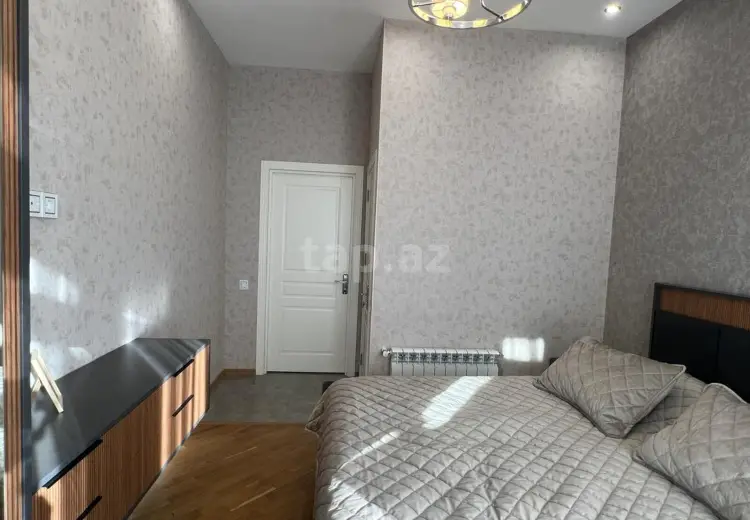 3 otaqlı mənzil , Bakı