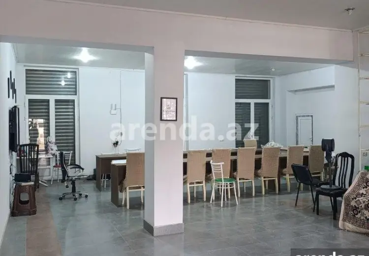 146 m² Obyekt / Ofis Satılır, Gəncə