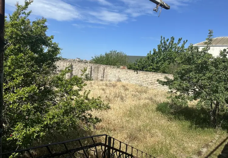4 otaqlı mənzil , Bakı