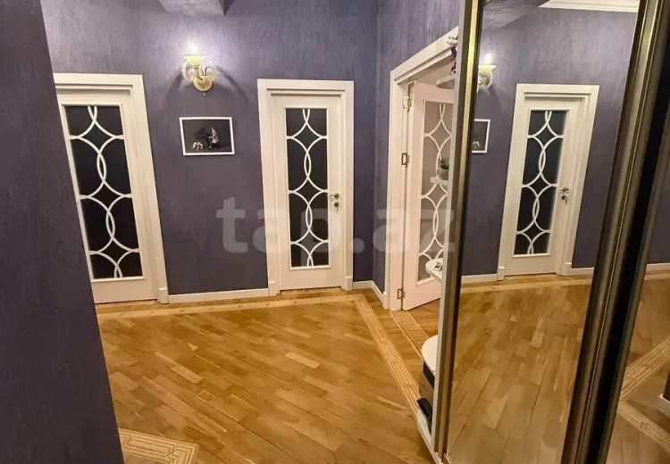 3 otaqlı mənzil , Bakı