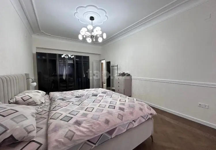 3 otaqlı mənzil , Bakı