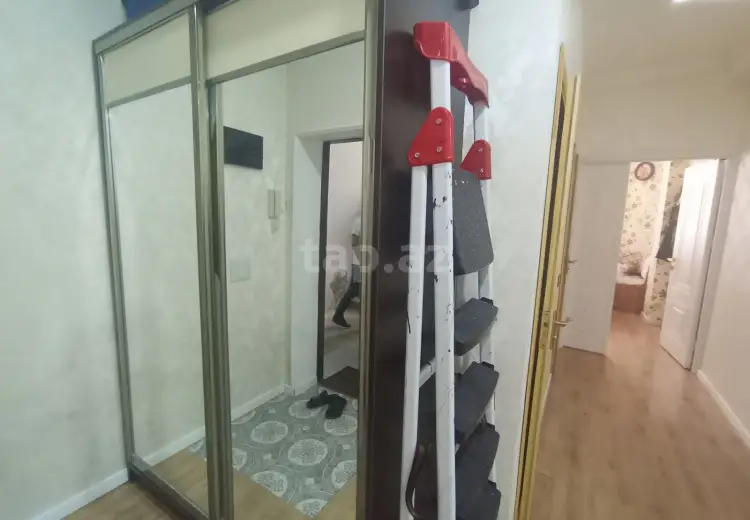 3 otaqlı mənzil , Xırdalan