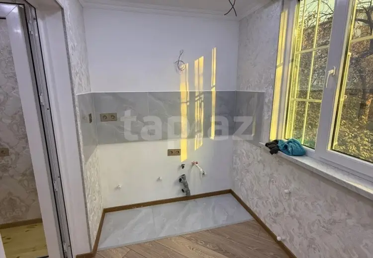 3 otaqlı mənzil , Gəncə