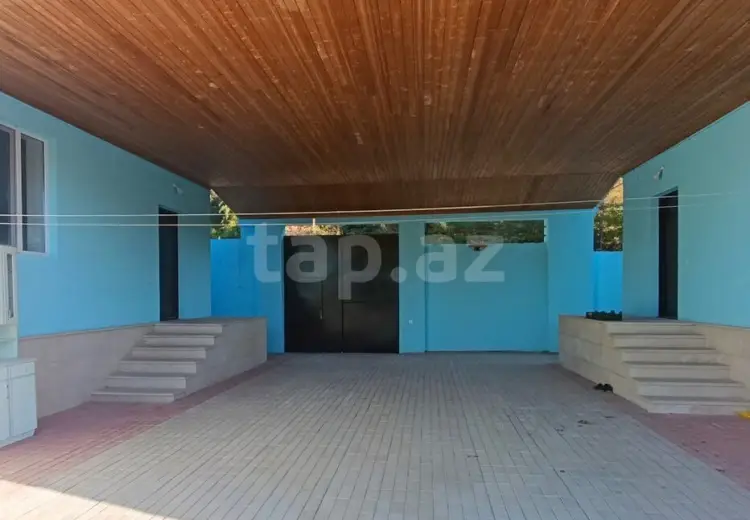 12 otaqlı mənzil , Quba