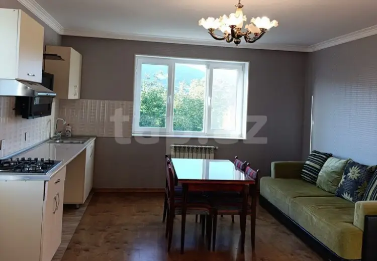 12 otaqlı mənzil , Quba