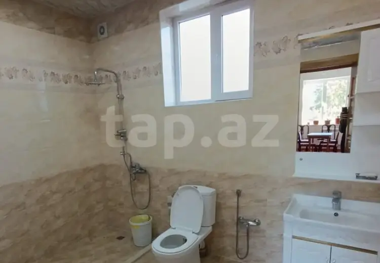 12 otaqlı mənzil , Quba