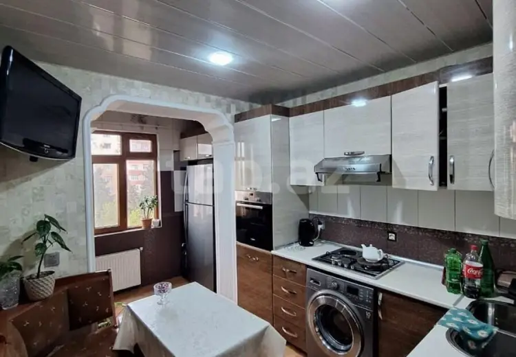 5 otaqlı mənzil , Sumqayıt