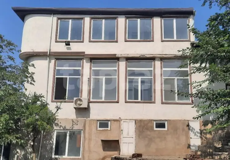 10 otaqlı mənzil , Bakı