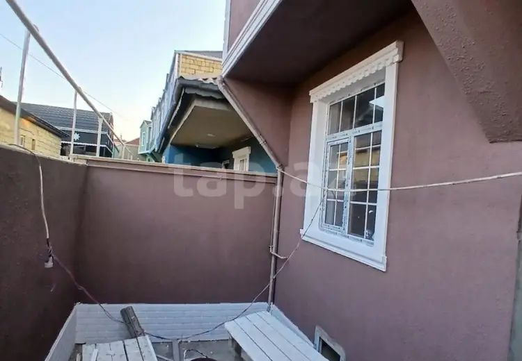 4 otaqlı mənzil , Bakı
