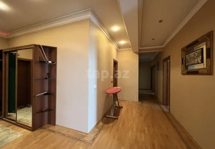 4 otaqlı mənzil , Bakı