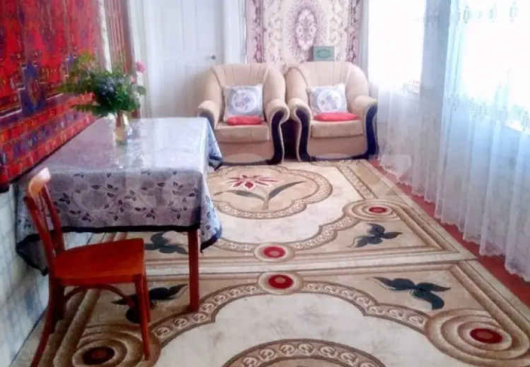 8 otaqlı mənzil , Qusar