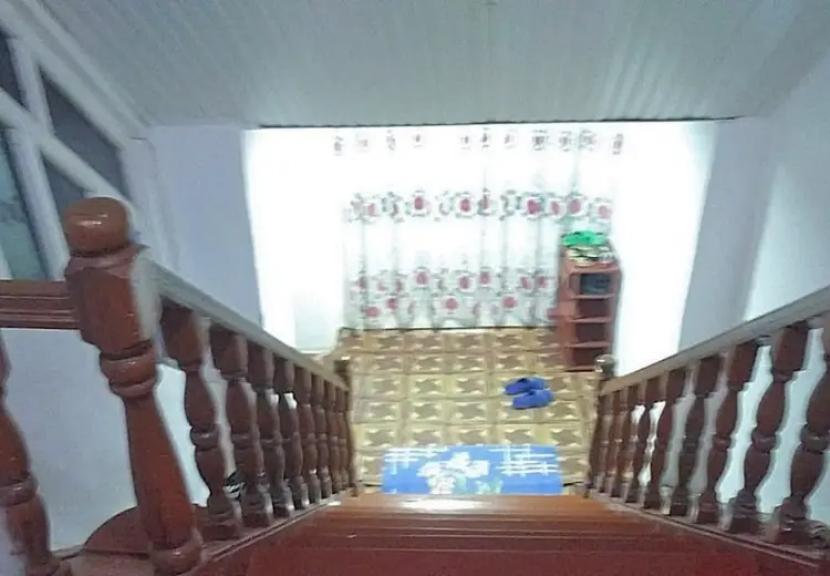 8 otaqlı mənzil , Qusar